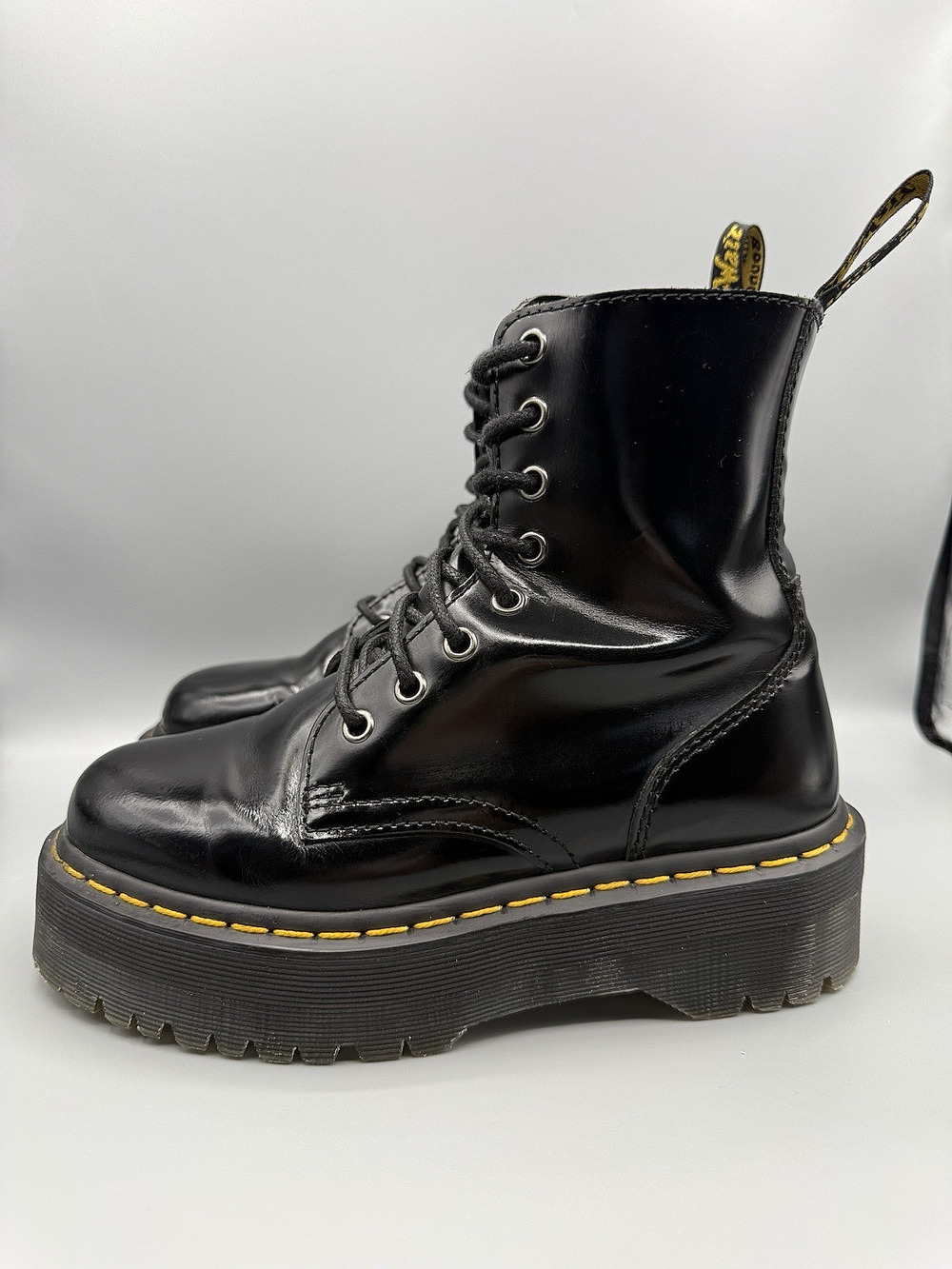DR.MARTENS JADON Smooth Leather Platform Combat Boots Women's Sz 6/Men's Sz 5